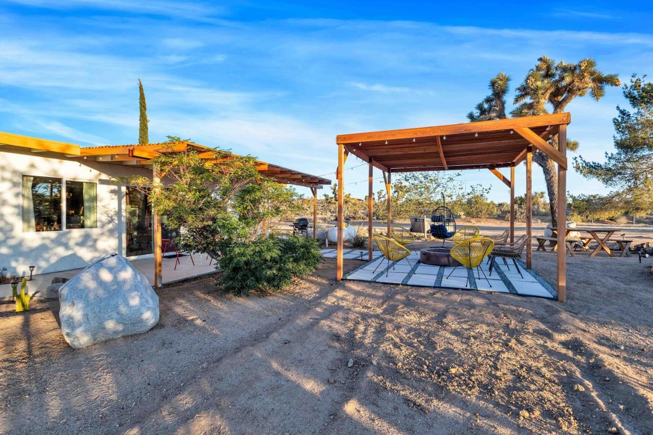 Dez-Art Retreat Villa Yucca Valley Exterior photo