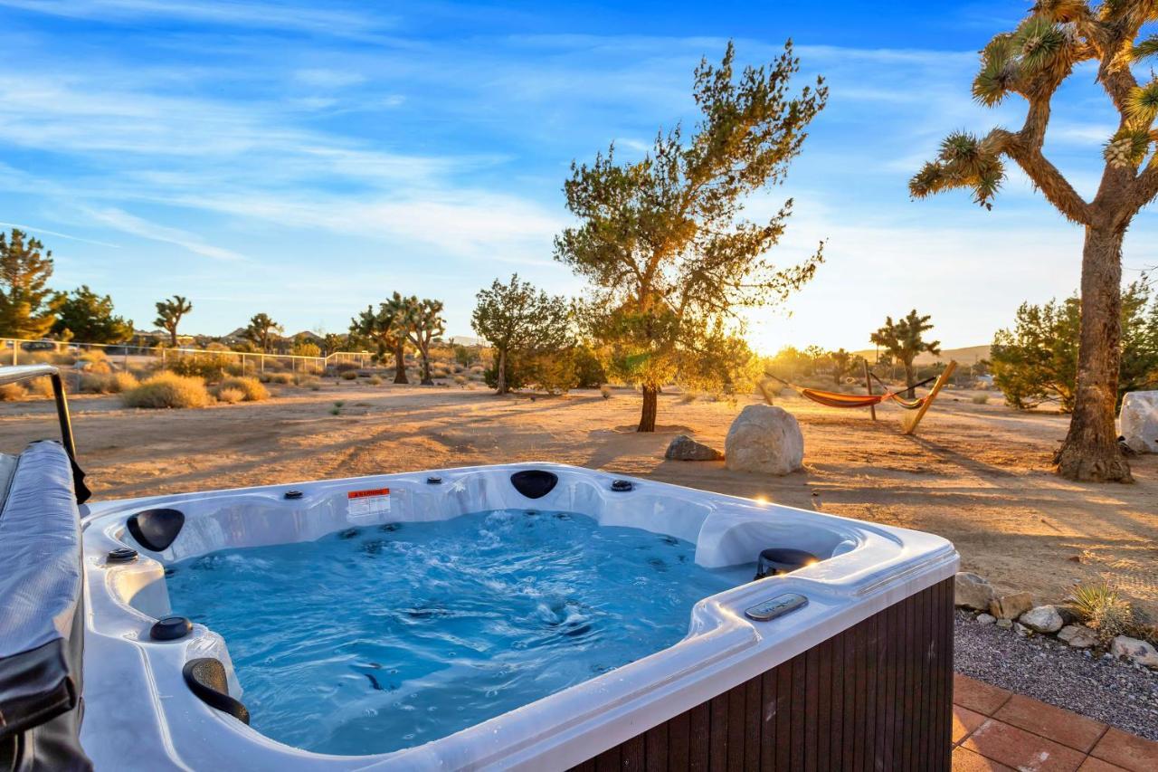 Dez-Art Retreat Villa Yucca Valley Exterior photo